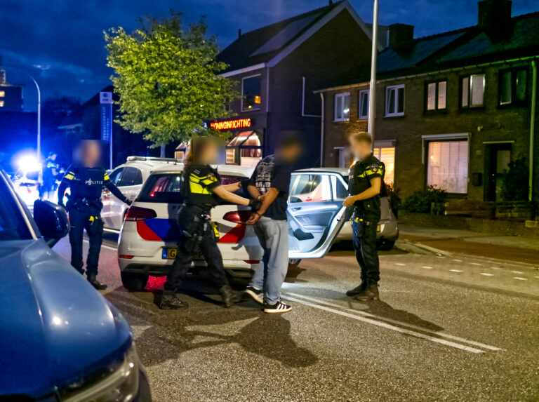 Politie slaat twee verdachten in de boeien na BTGP